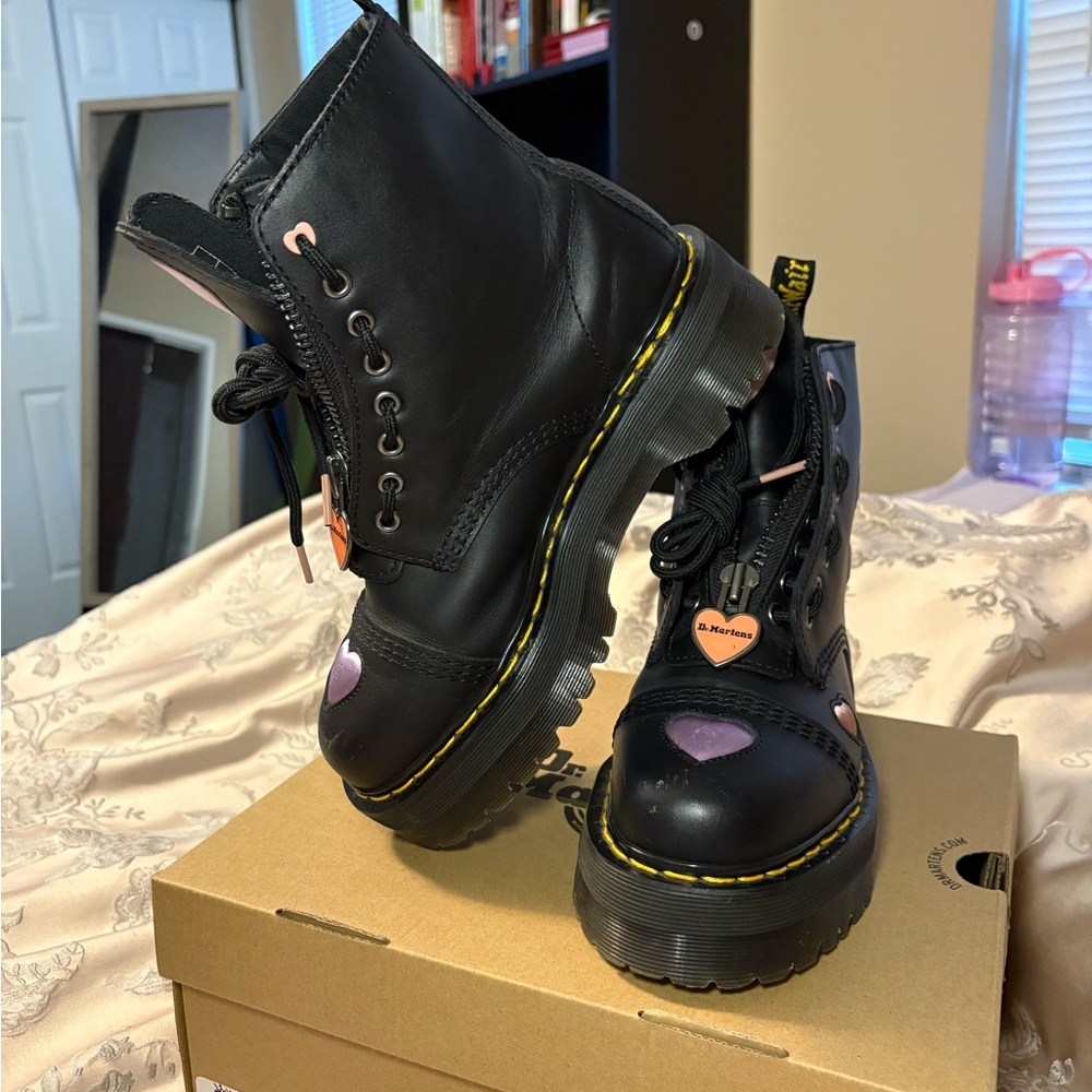 Dr. Martens Sinclair Platform Boot - Picture 2 of 2